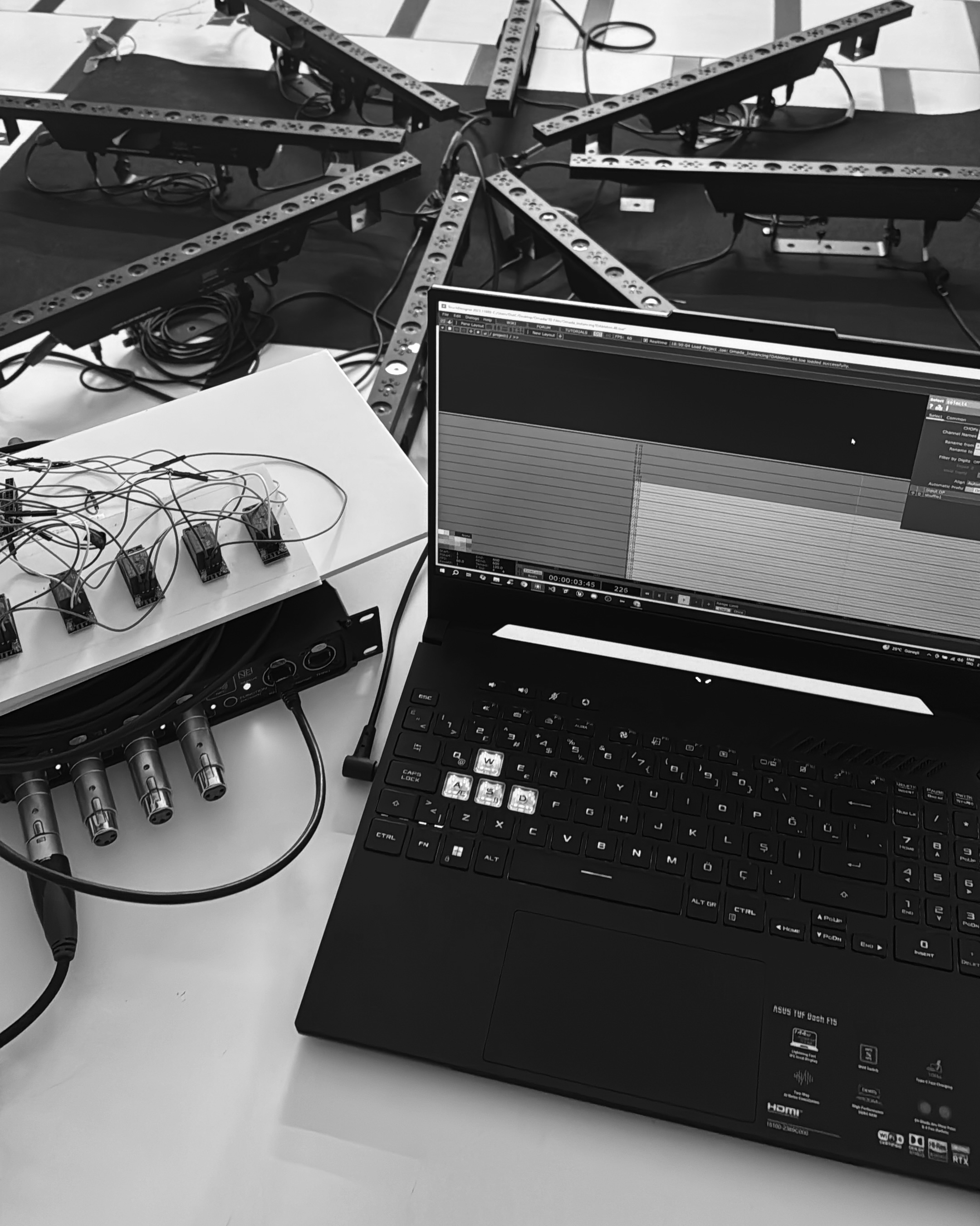 Omada gallery image 9